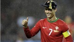 UEFA vinh danh Ronaldo ngày gia nhập CLB 100